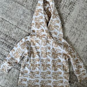 Kate Quinn Kids Hoodie in Cream with Tan Palm Print
